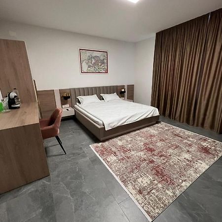 Arcgroup Medical Apartamento Oradea Exterior foto
