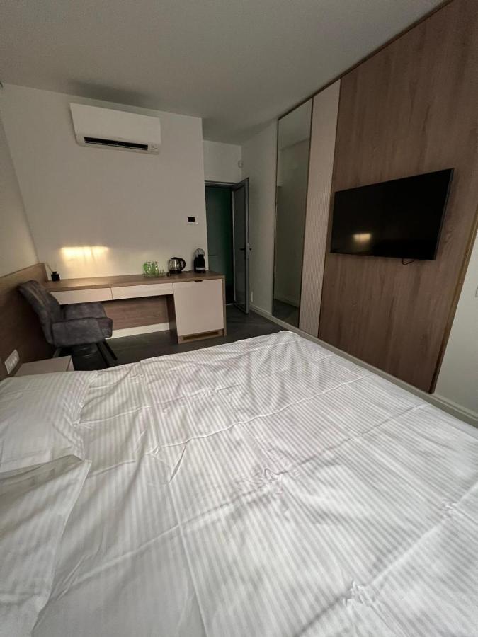 Arcgroup Medical Apartamento Oradea Exterior foto