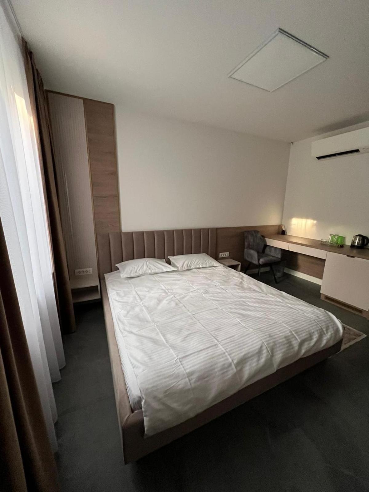 Arcgroup Medical Apartamento Oradea Exterior foto